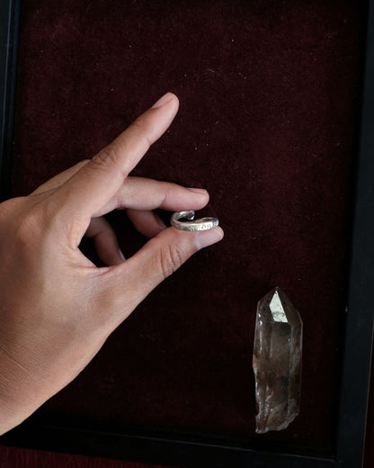 A Love Story Ring in Silver – Pink Cubic
