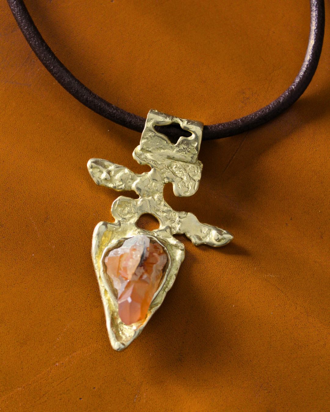 Arrow Necklace 01